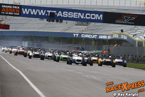 Spectaculaire races van Westfield Cup op TT-circuit Assen